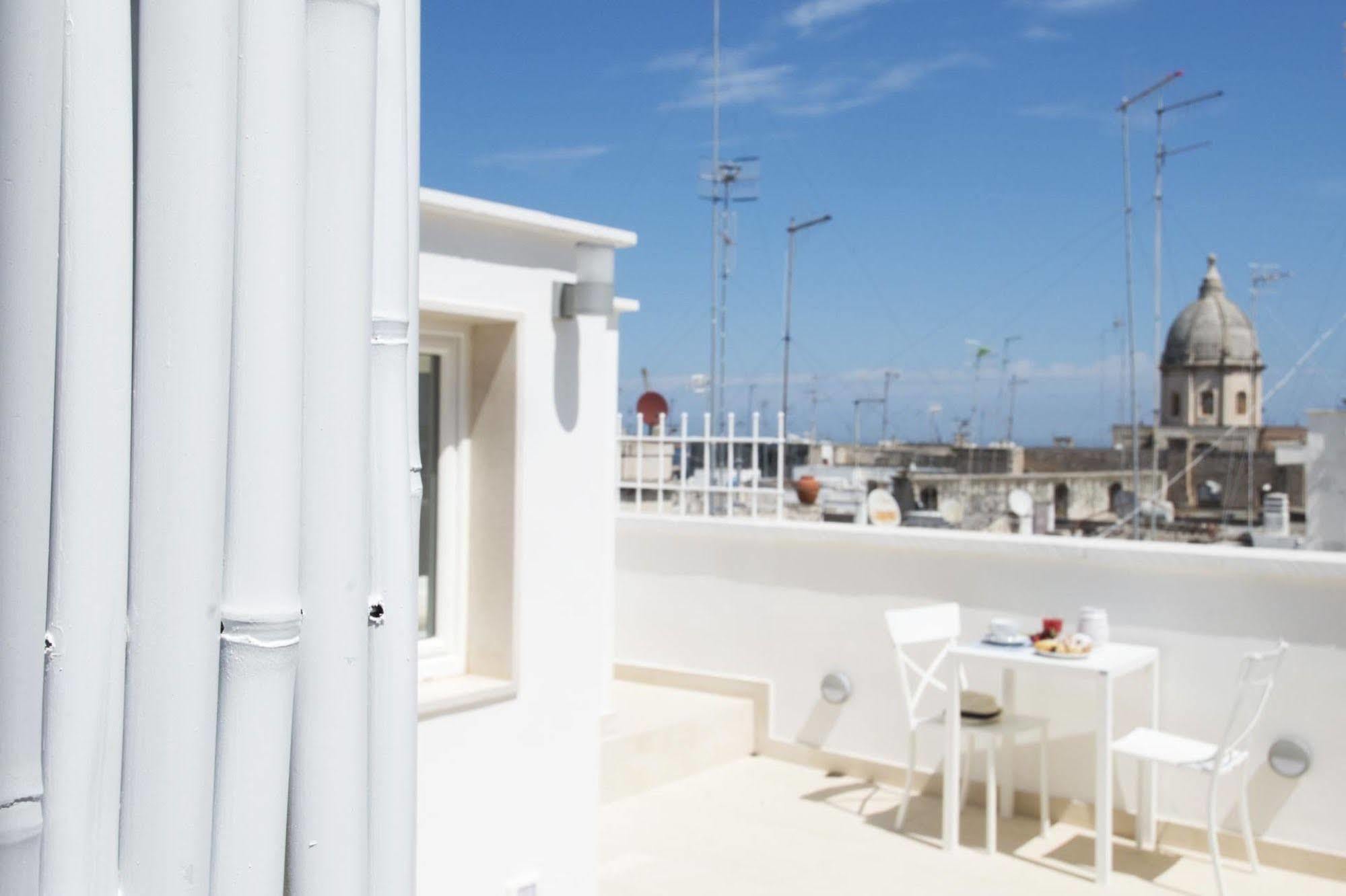 Casa Perugini Apartment Монополи Екстериор снимка